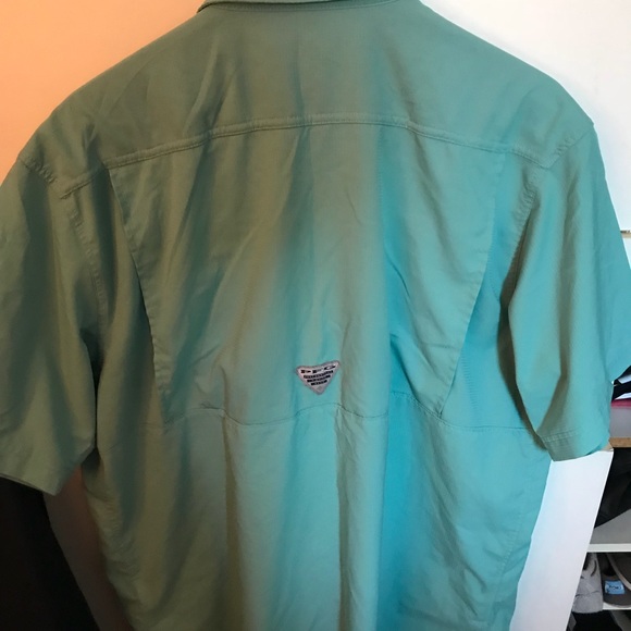 Columbia button down - Picture 2 of 3